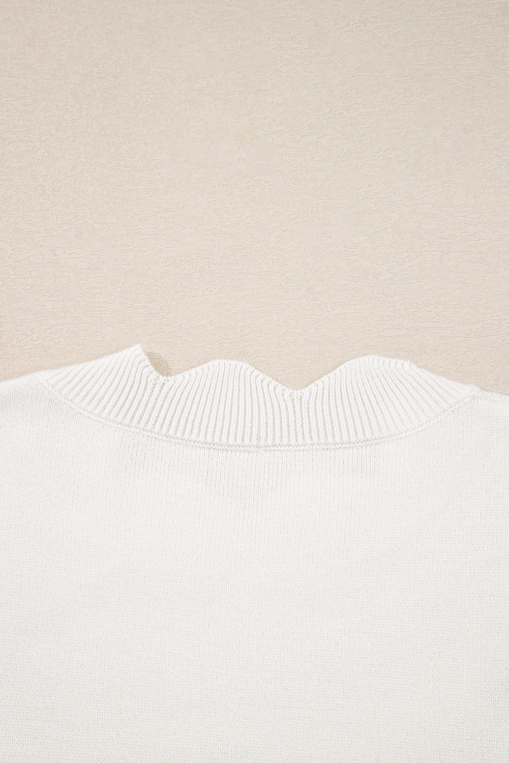 Floral Embroidered Scallop Hem Cropped Sweater